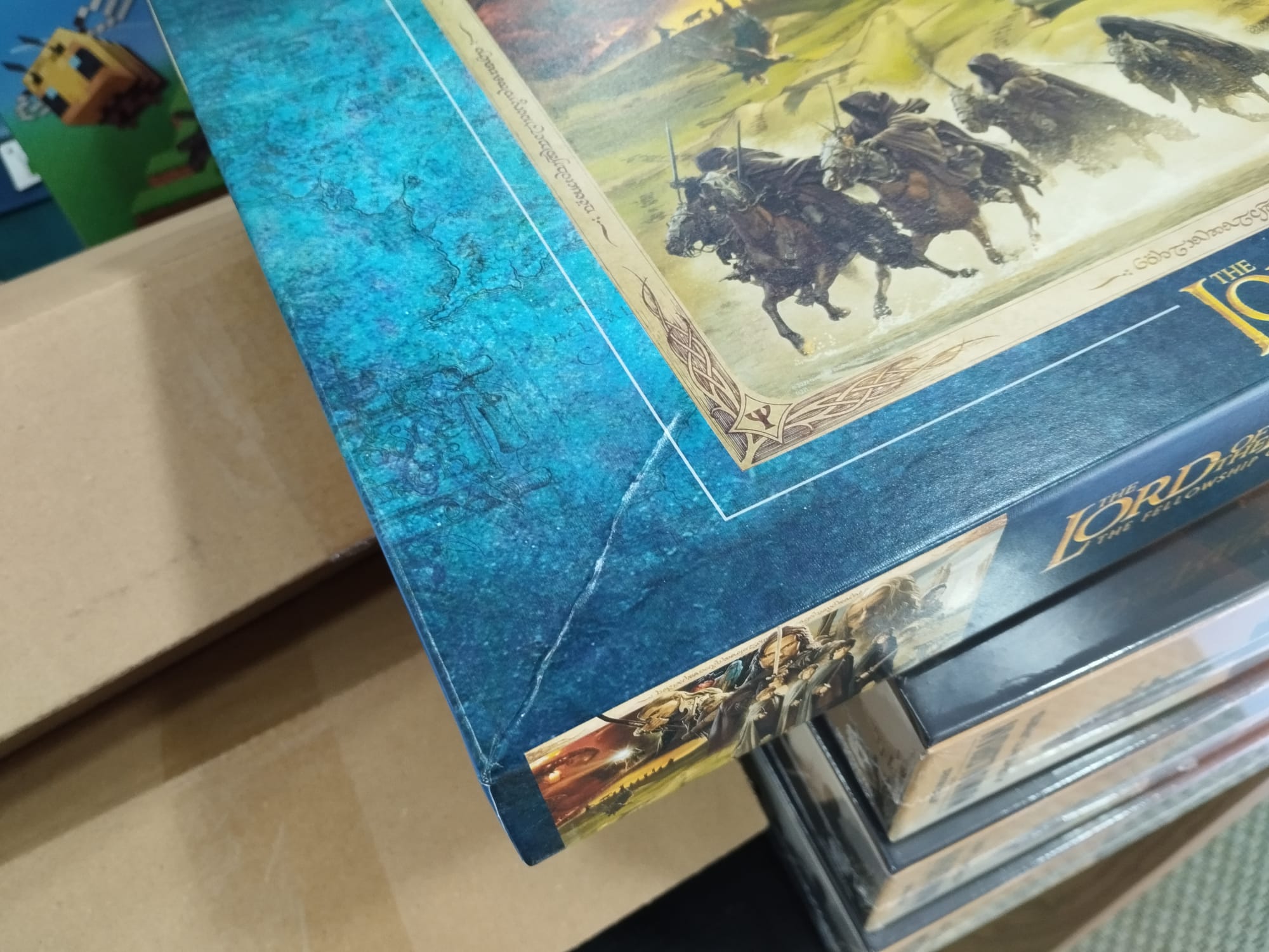 Ravensburger Puzzle - The Lord of the Rings: The Fellowship of the Ring - 2000 pieces (Damaged)