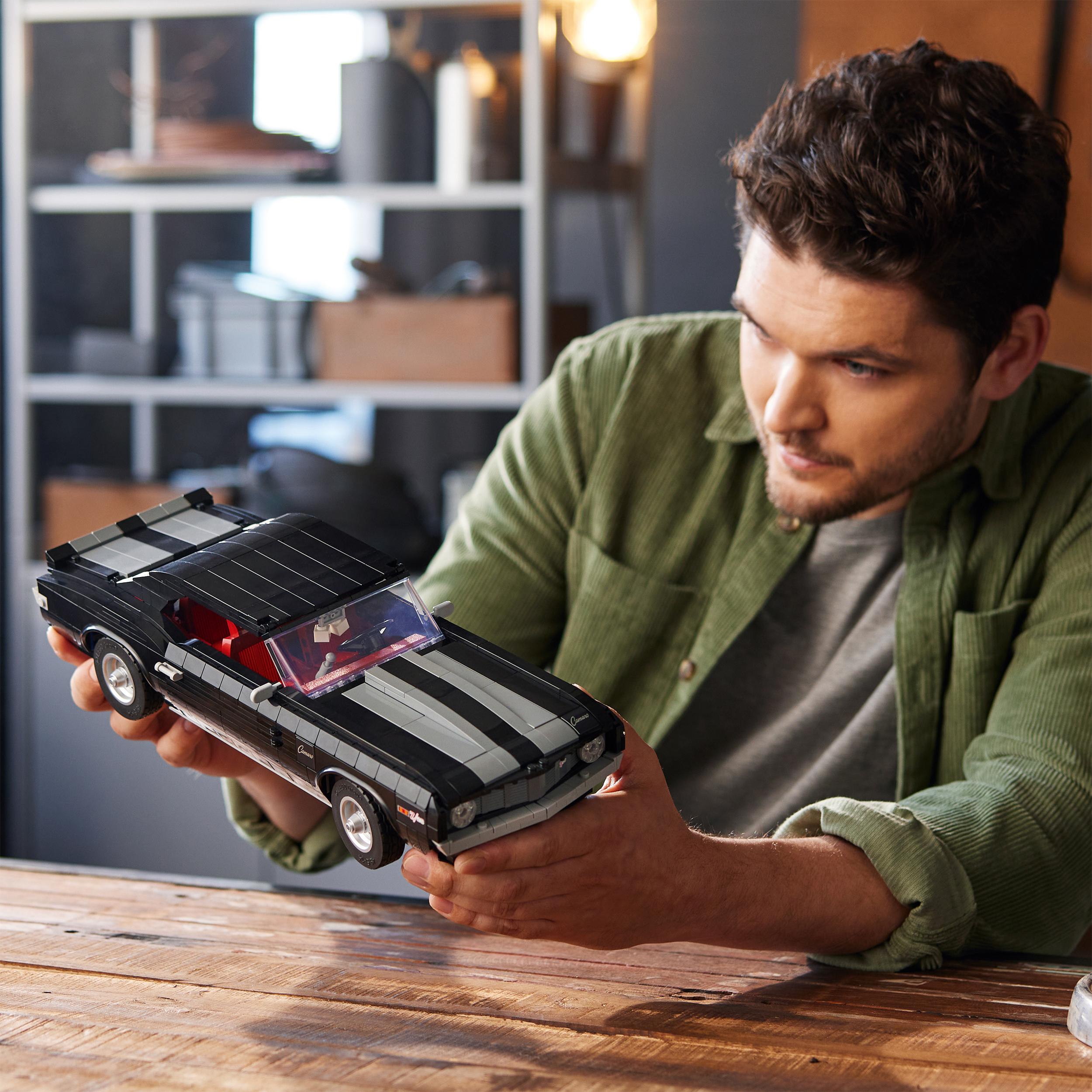 LEGO® 10304 Chevrolet Camaro Z28