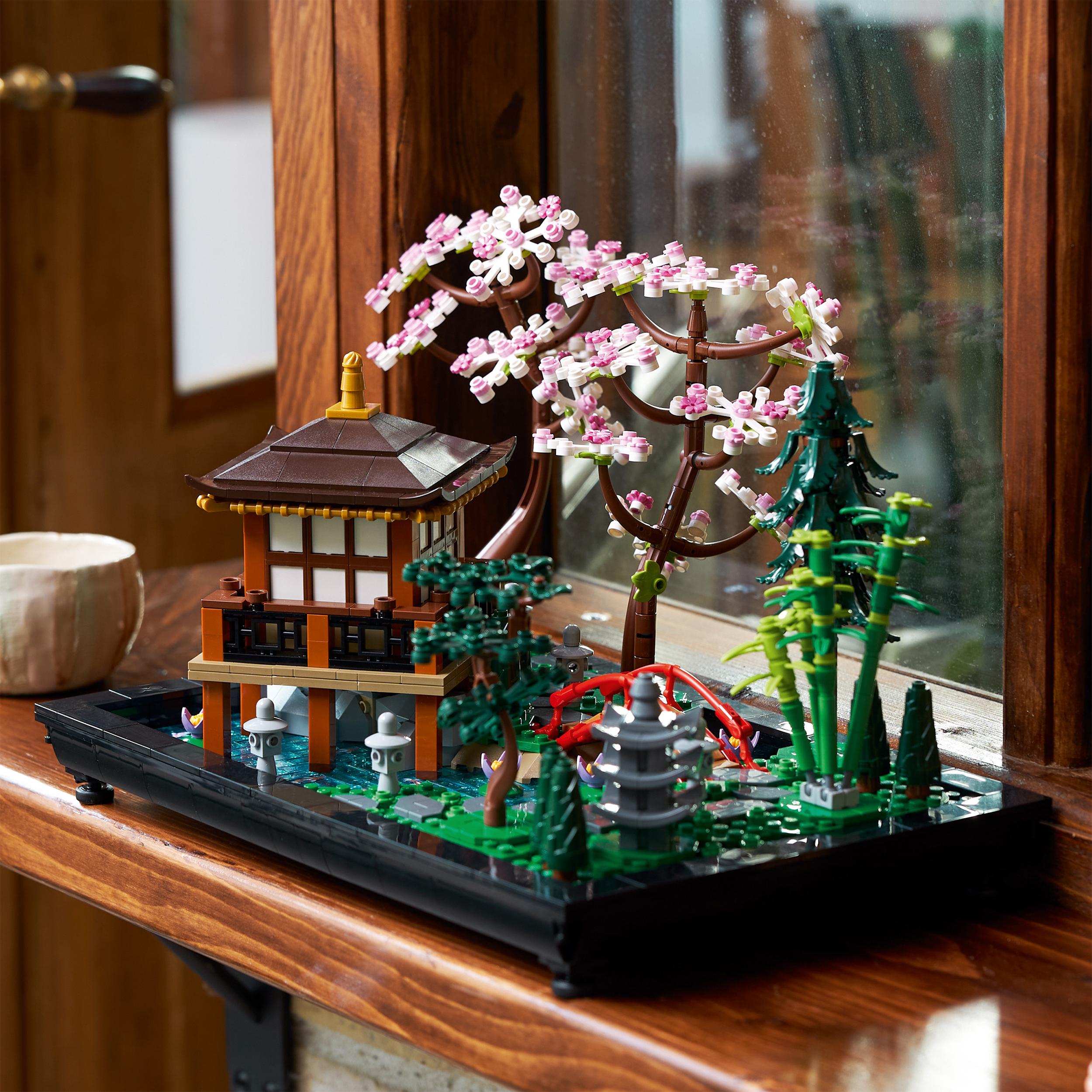 LEGO® 10315 Tranquil Garden
