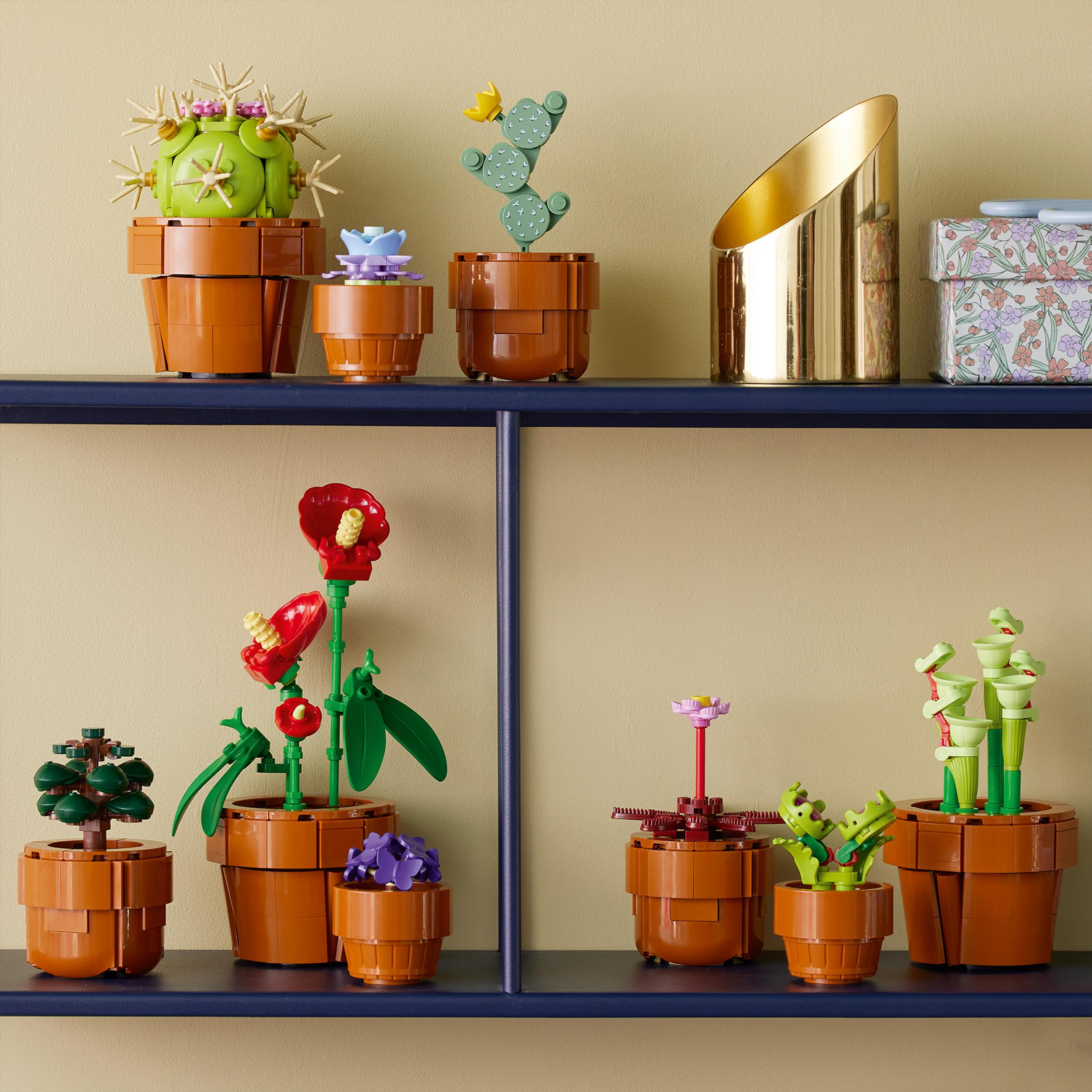 LEGO® 10329 Tiny Plants