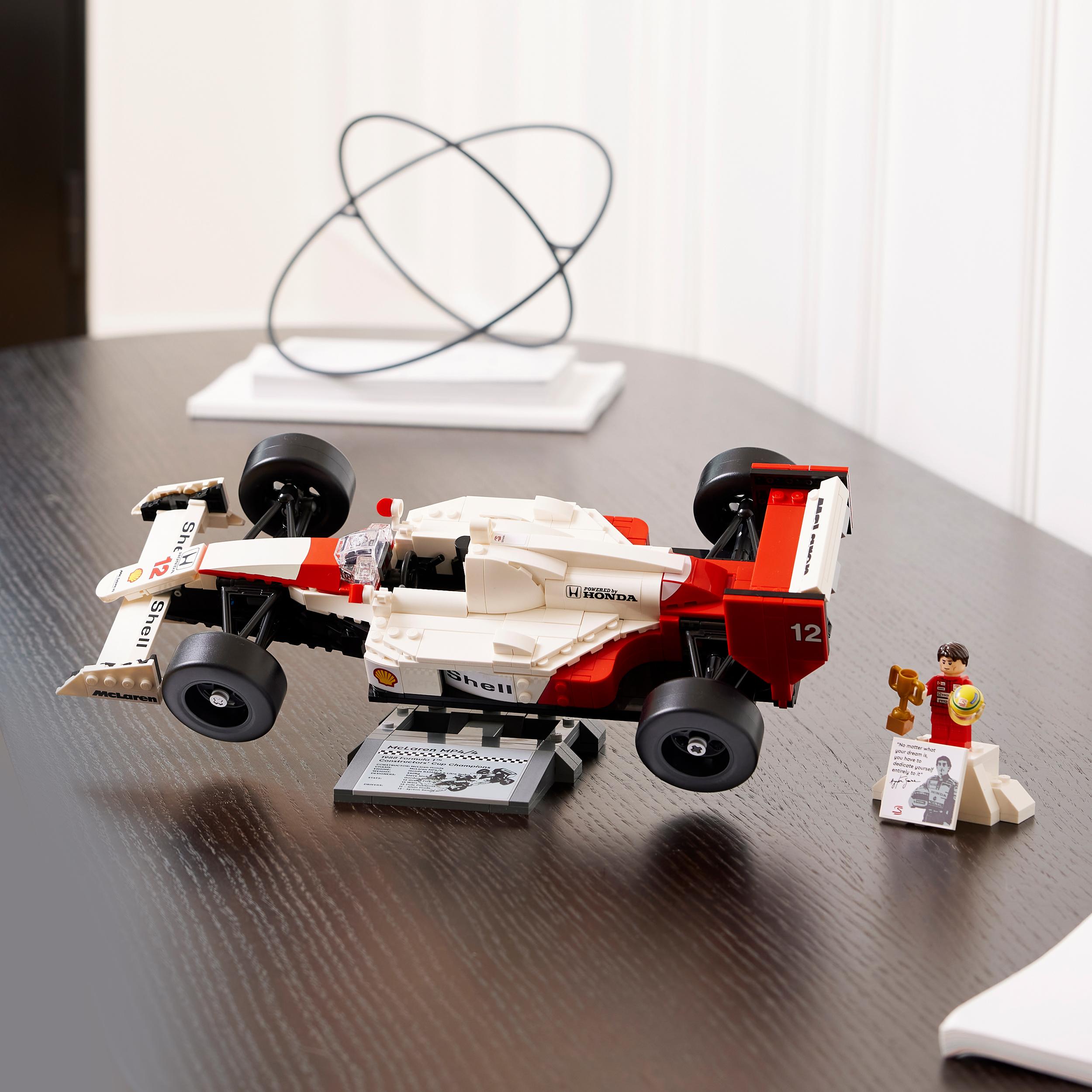 LEGO® 10330 McLaren MP4/4 & Ayrton Senna