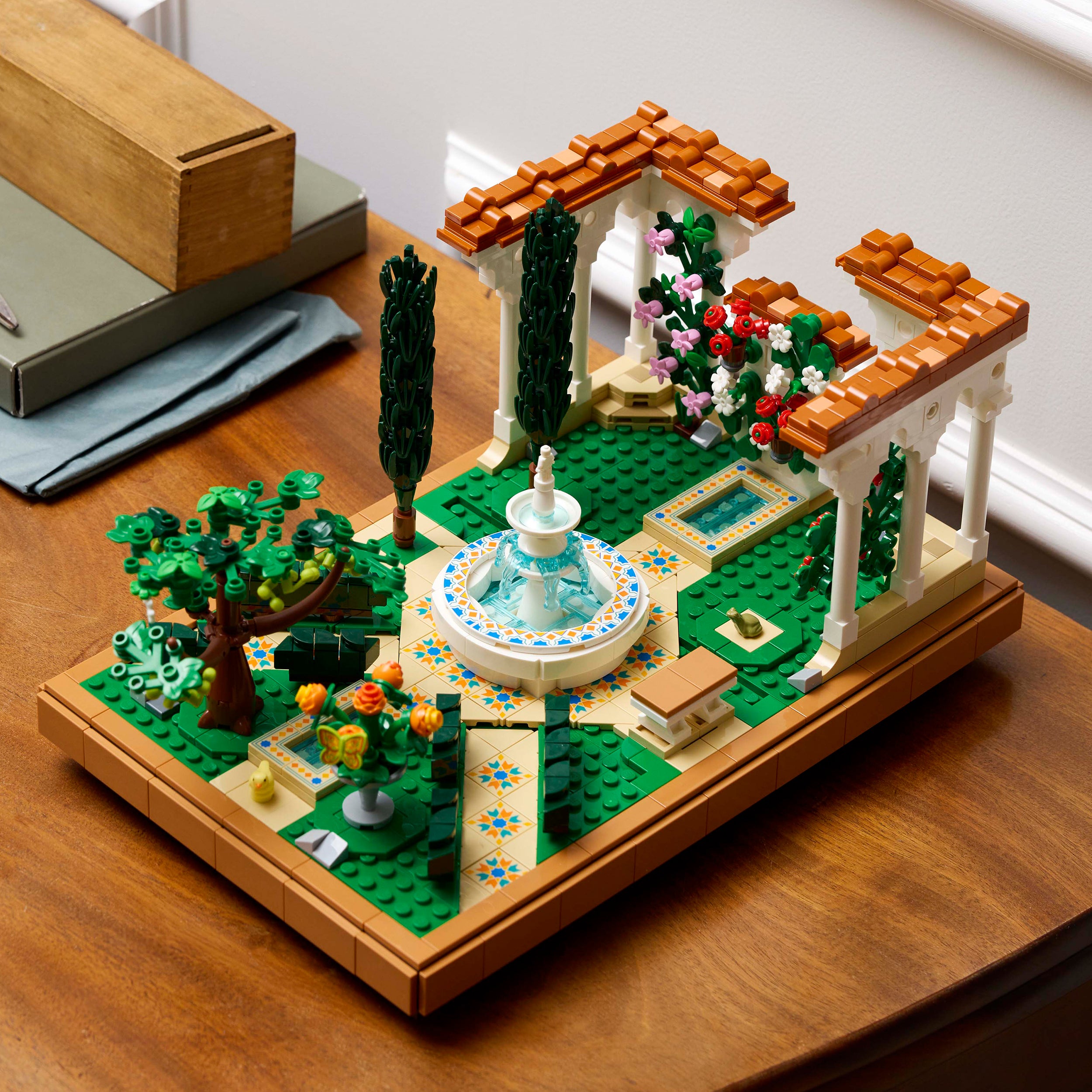 LEGO® 10359 Fountain Garden