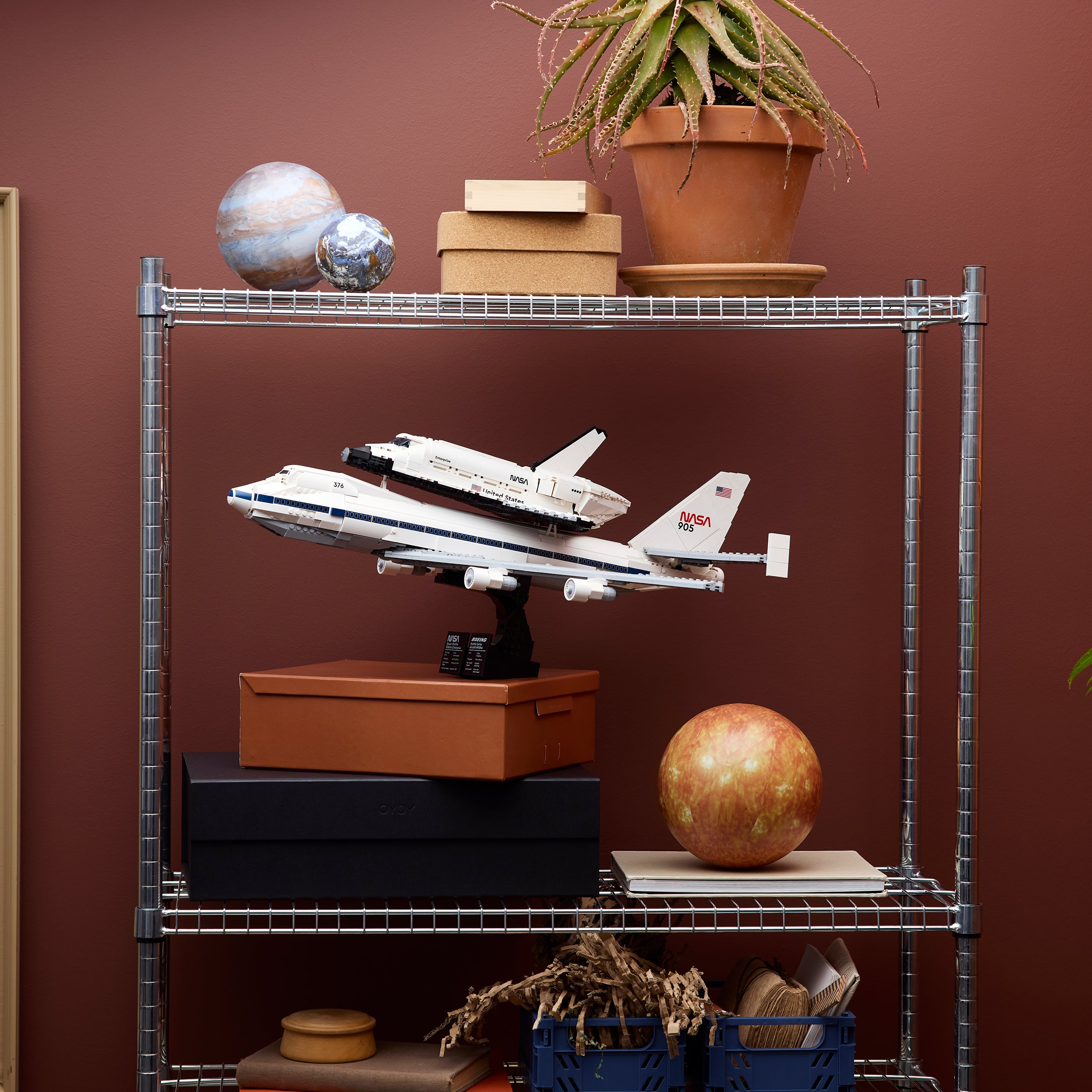 LEGO® 10360 Shuttle Carrier Aircraft