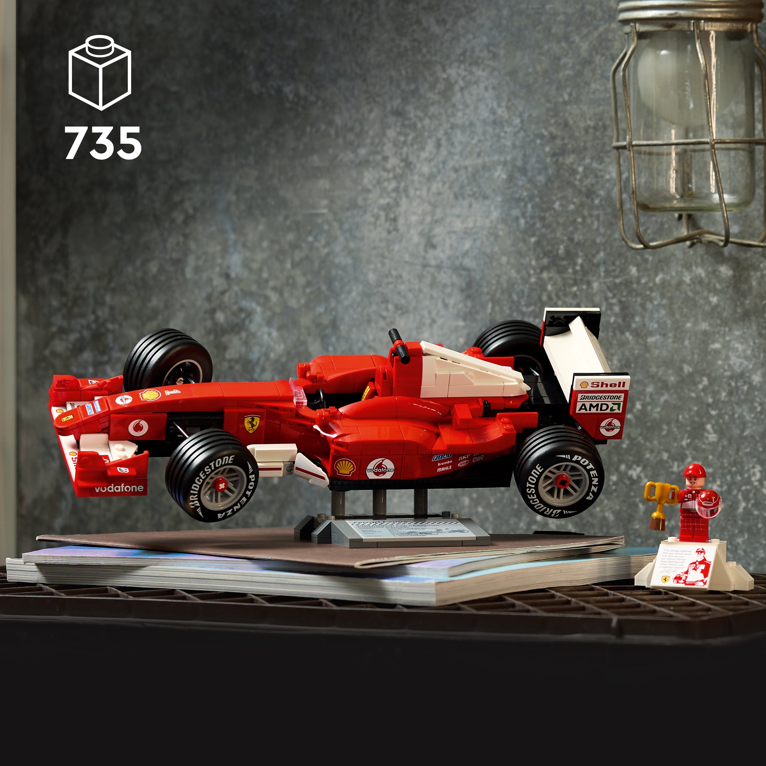 LEGO® 11375 Ferrari F2004 & Michael Schumacher