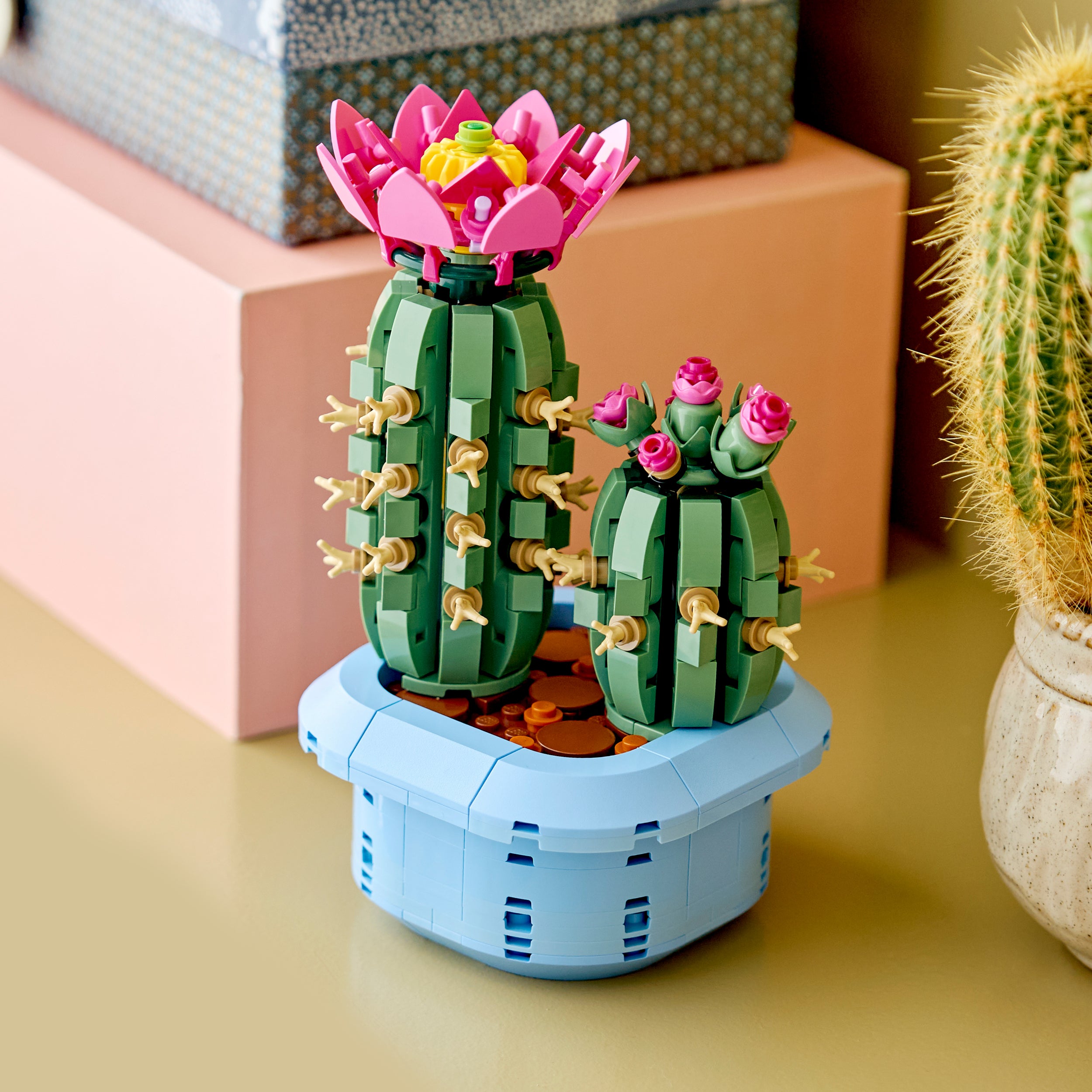 LEGO® 11509 Flowering Cactus