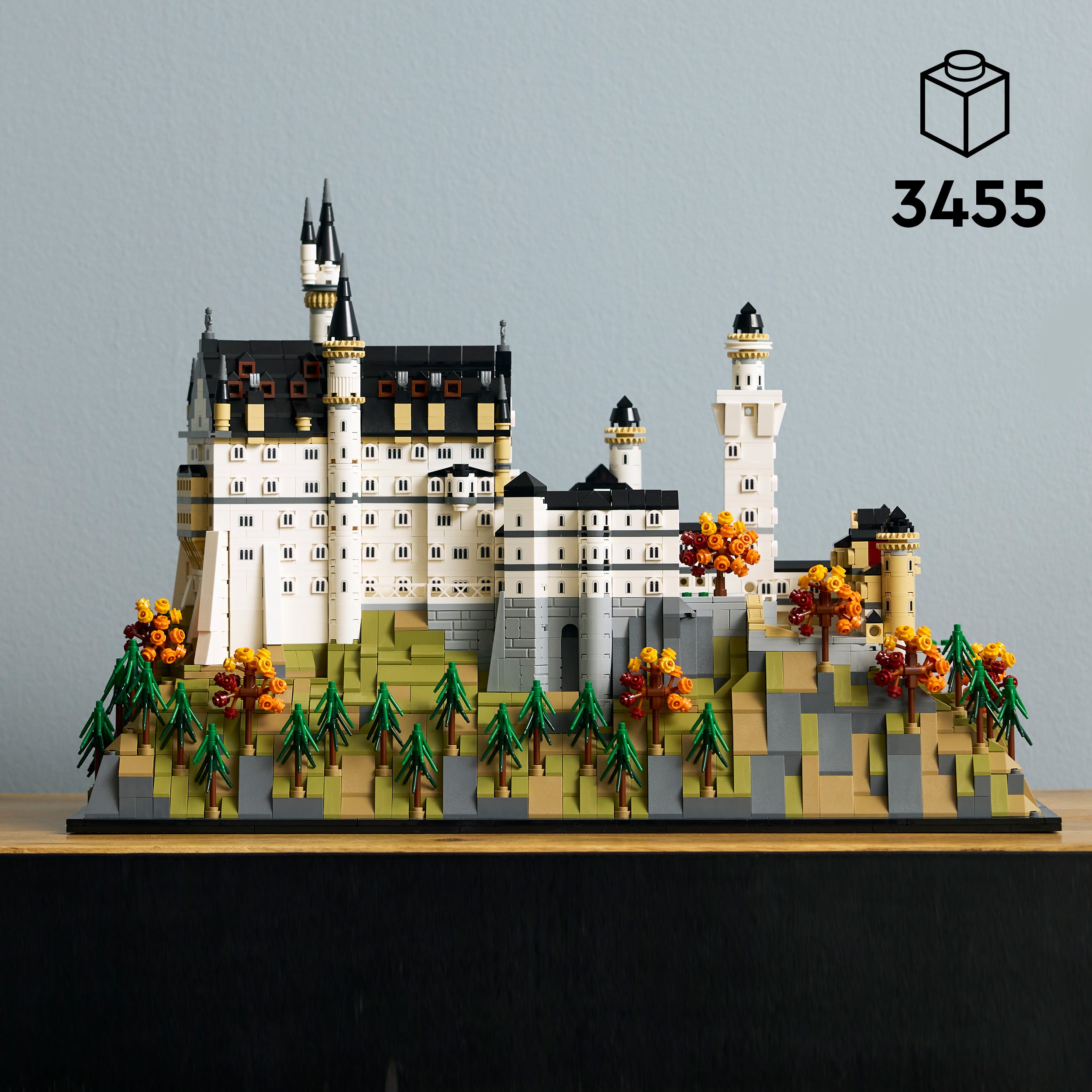 LEGO® 21063 Neuschwanstein Castle
