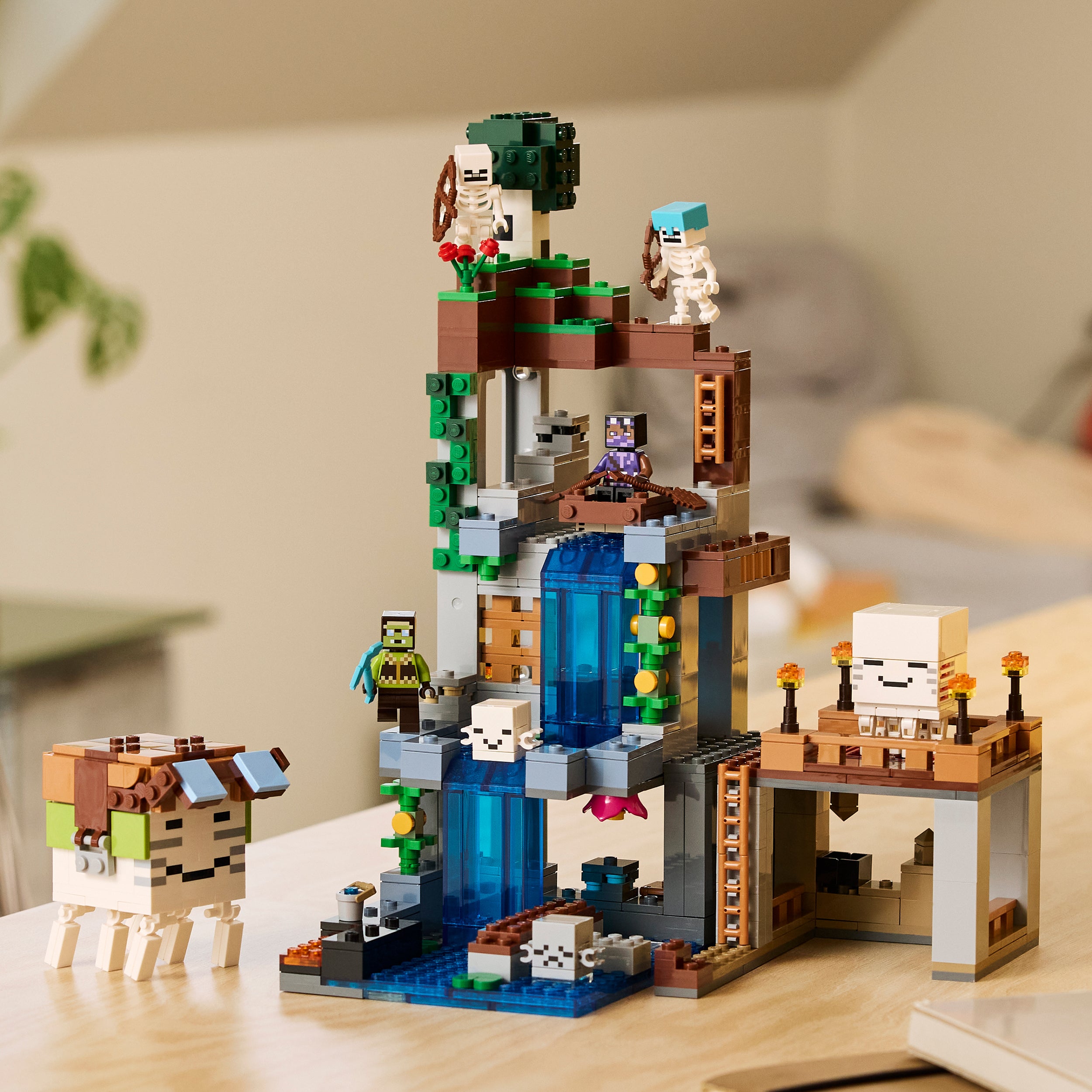 LEGO® 21597 Ghast Station