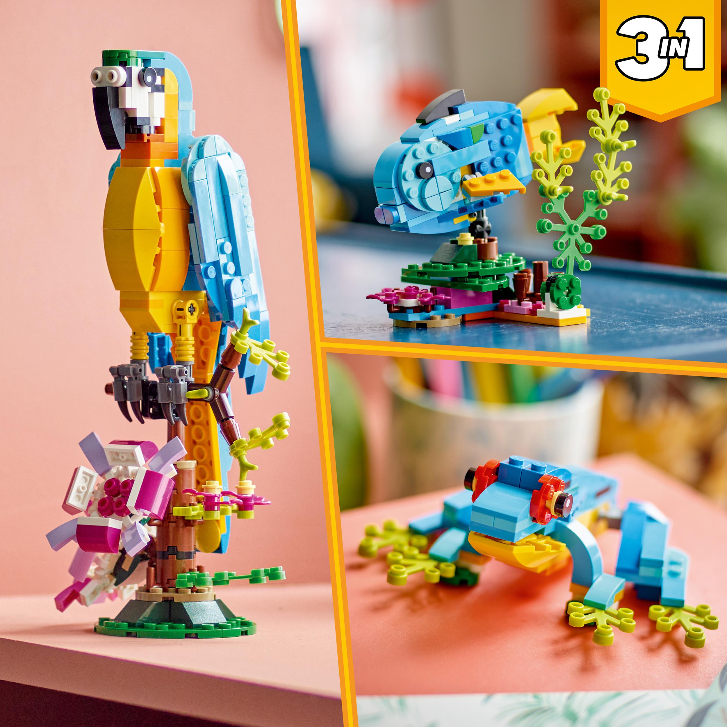 LEGO® 31136 Exotic Parrot