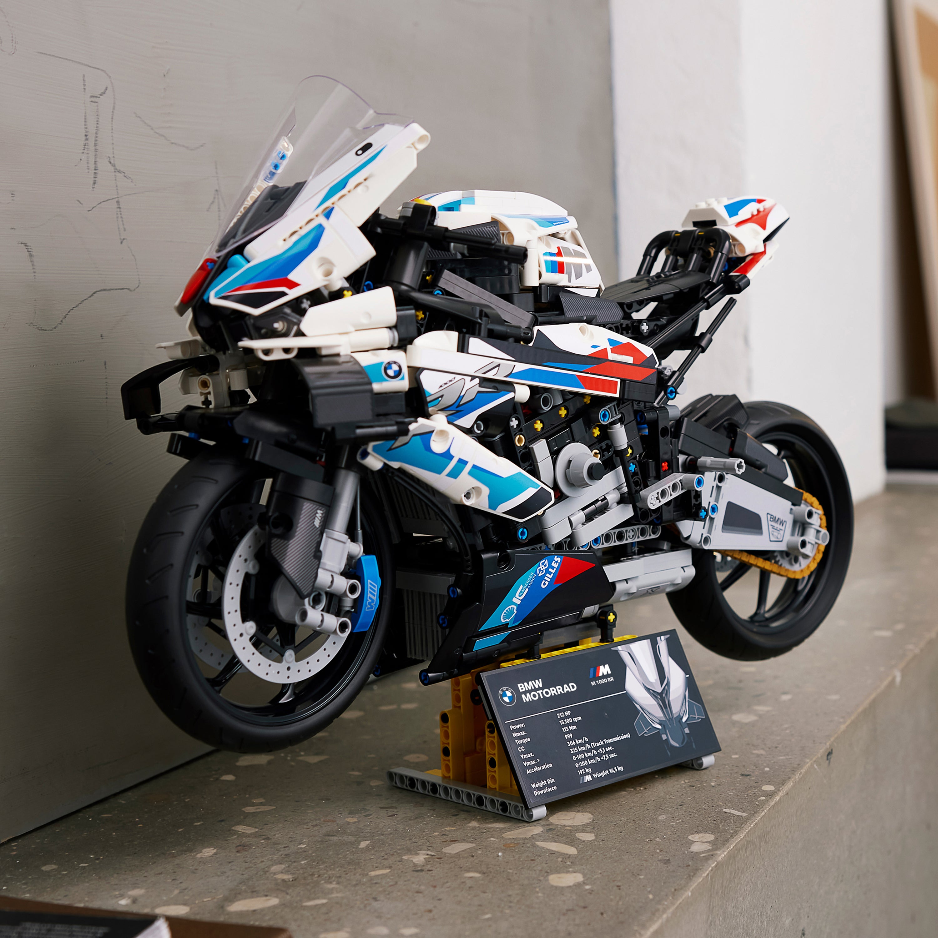 LEGO® 42130 BMW M 1000 RR