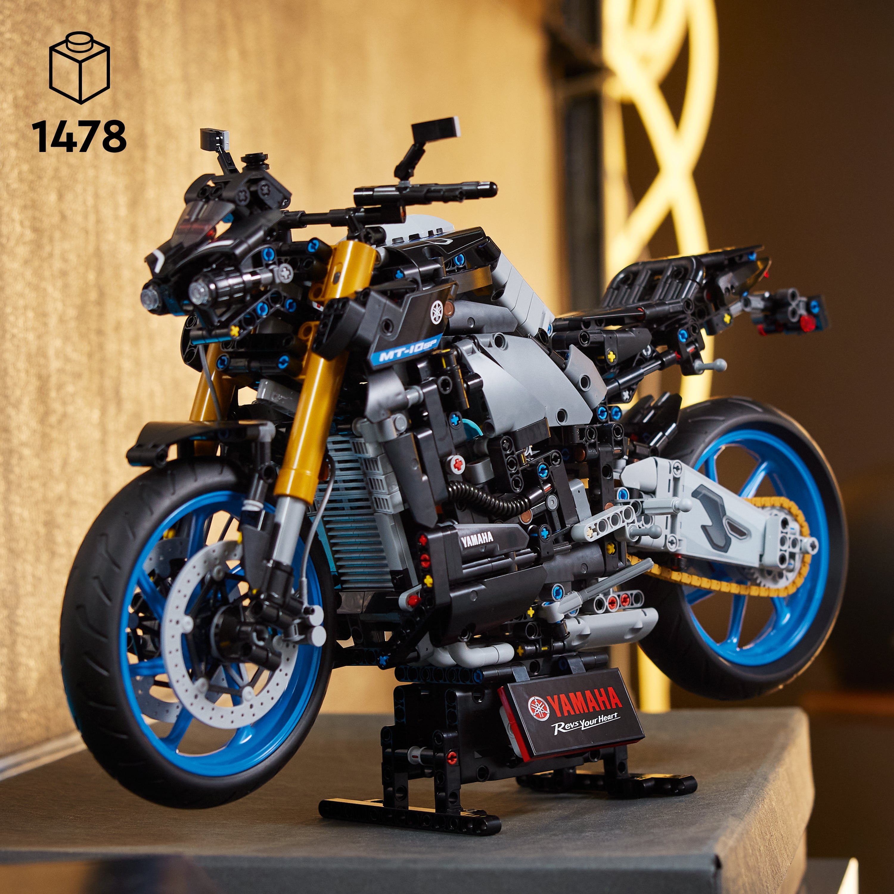 LEGO® 42159 Yamaha MT-10 SP