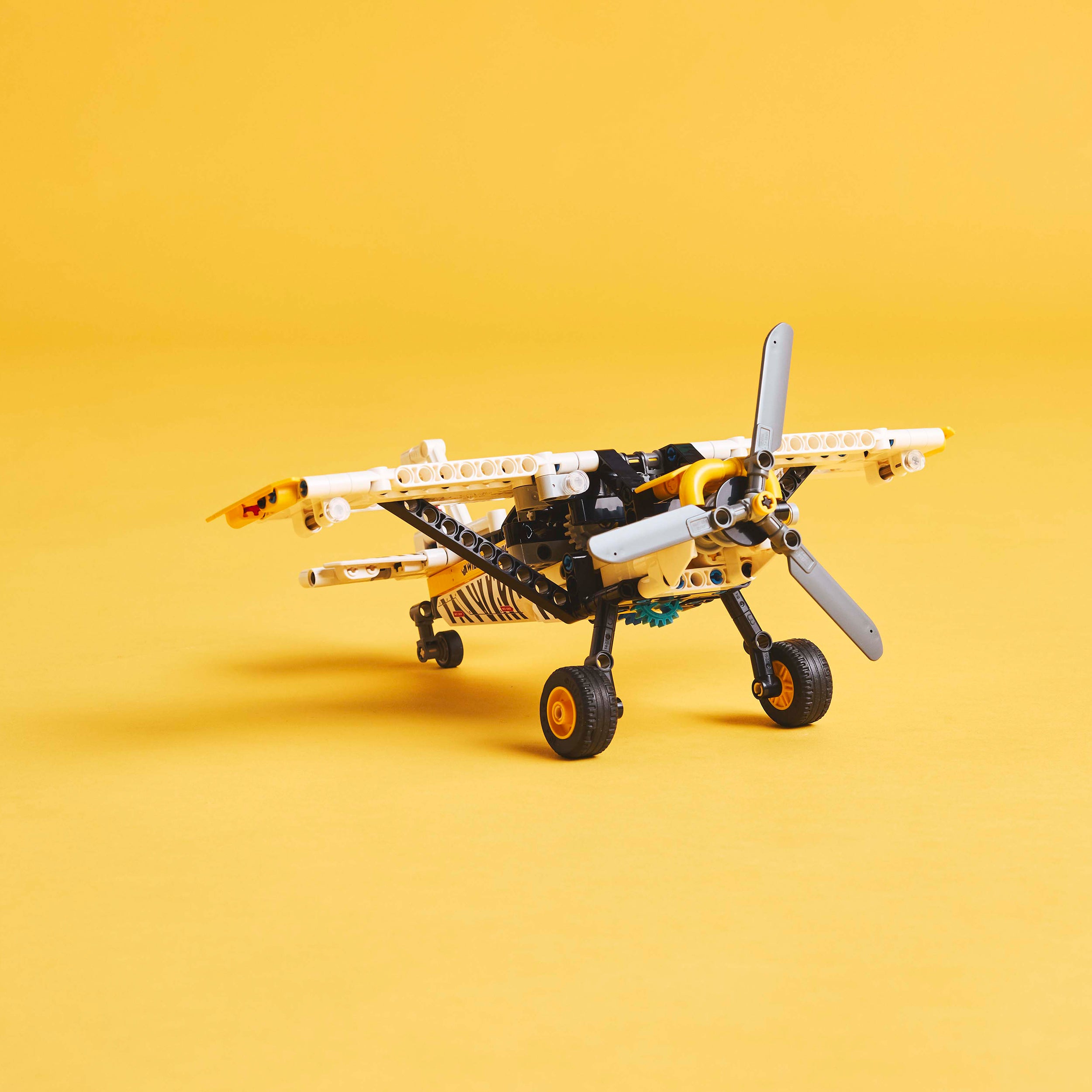 LEGO® 42198 Bush Plane