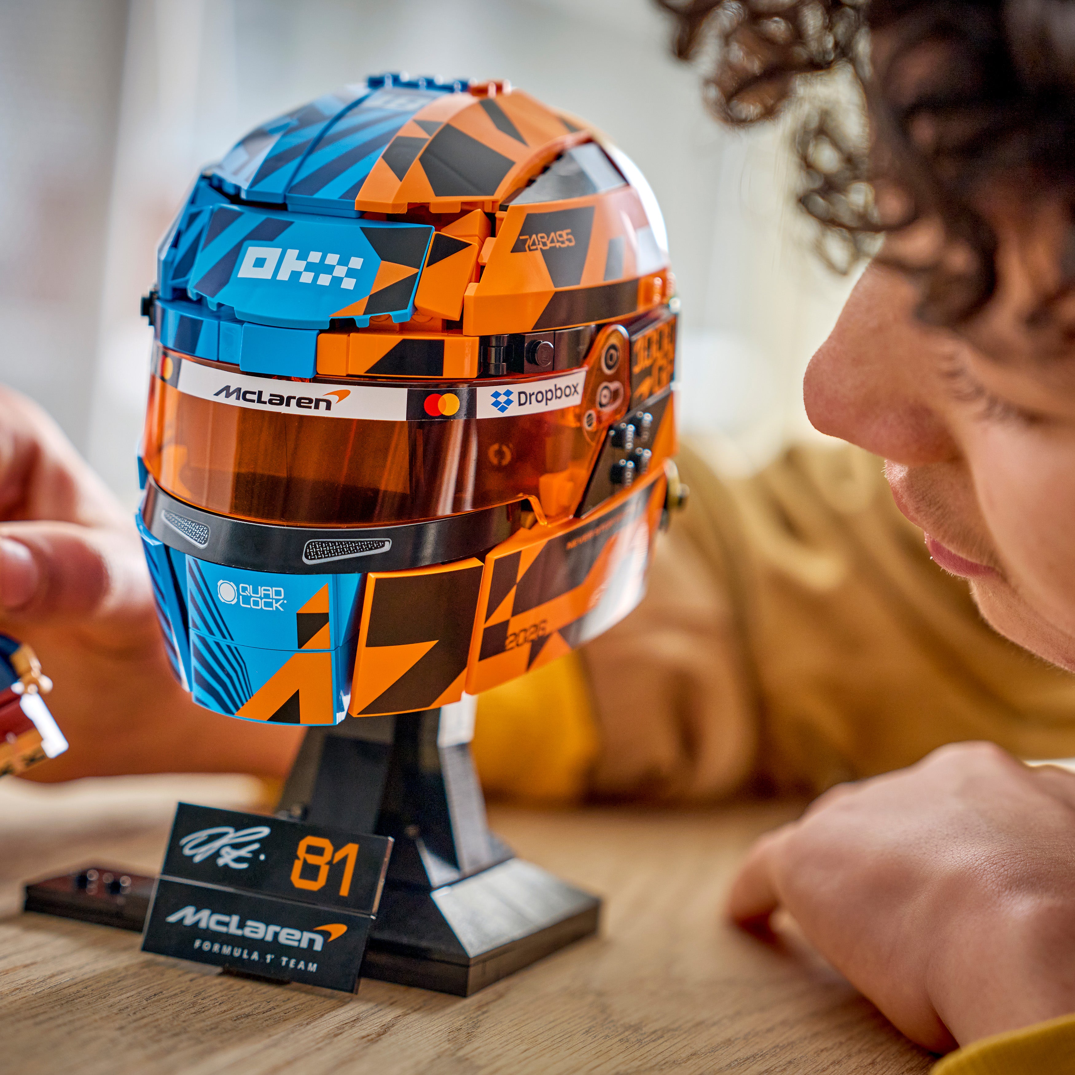 LEGO® 43017 McLaren Mastercard F1® Team Oscar Piastri Helmet