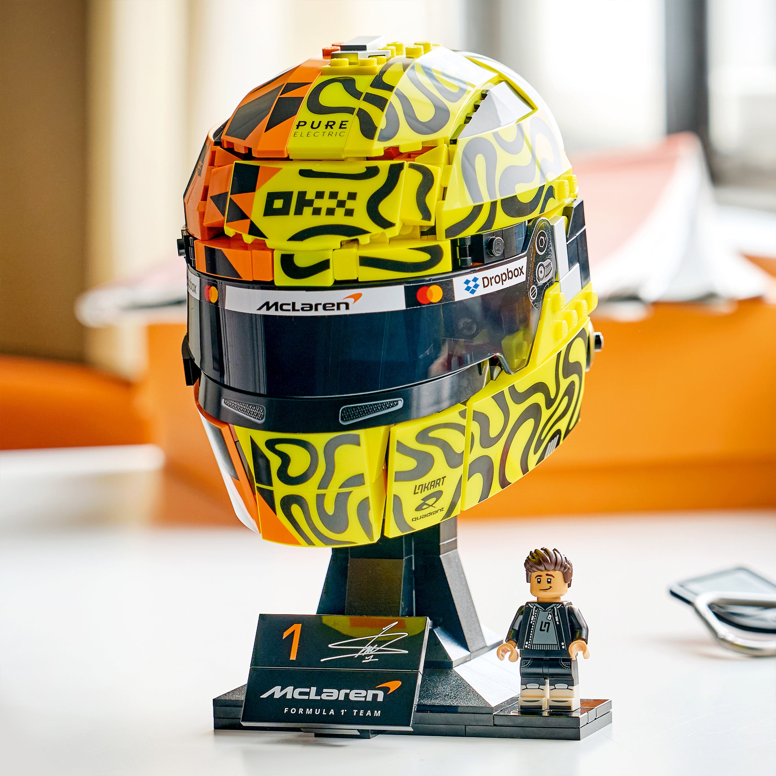 LEGO® 43023 McLaren Mastercard F1® Team Lando Norris Helmet