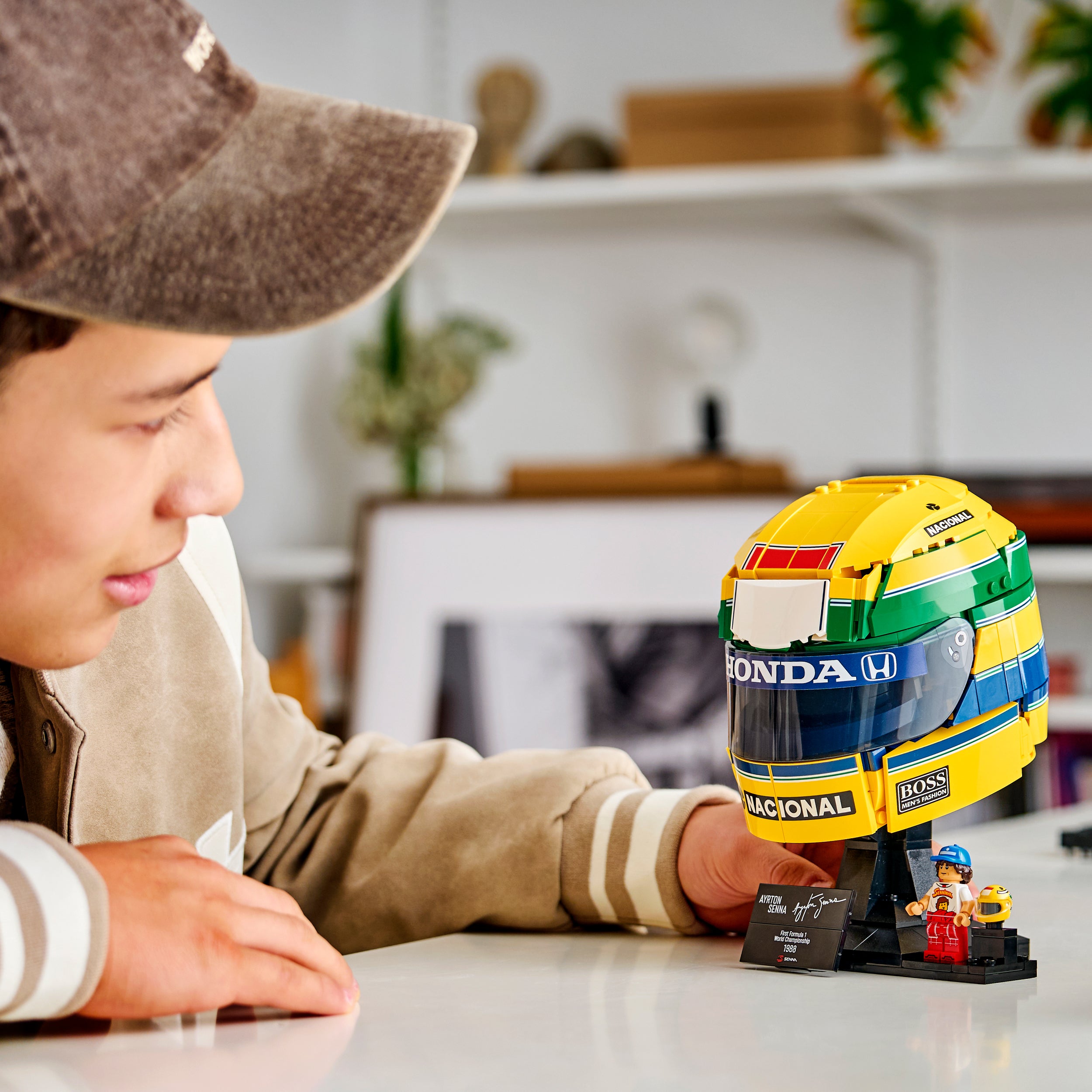 LEGO® 43024 Ayrton Senna Helmet