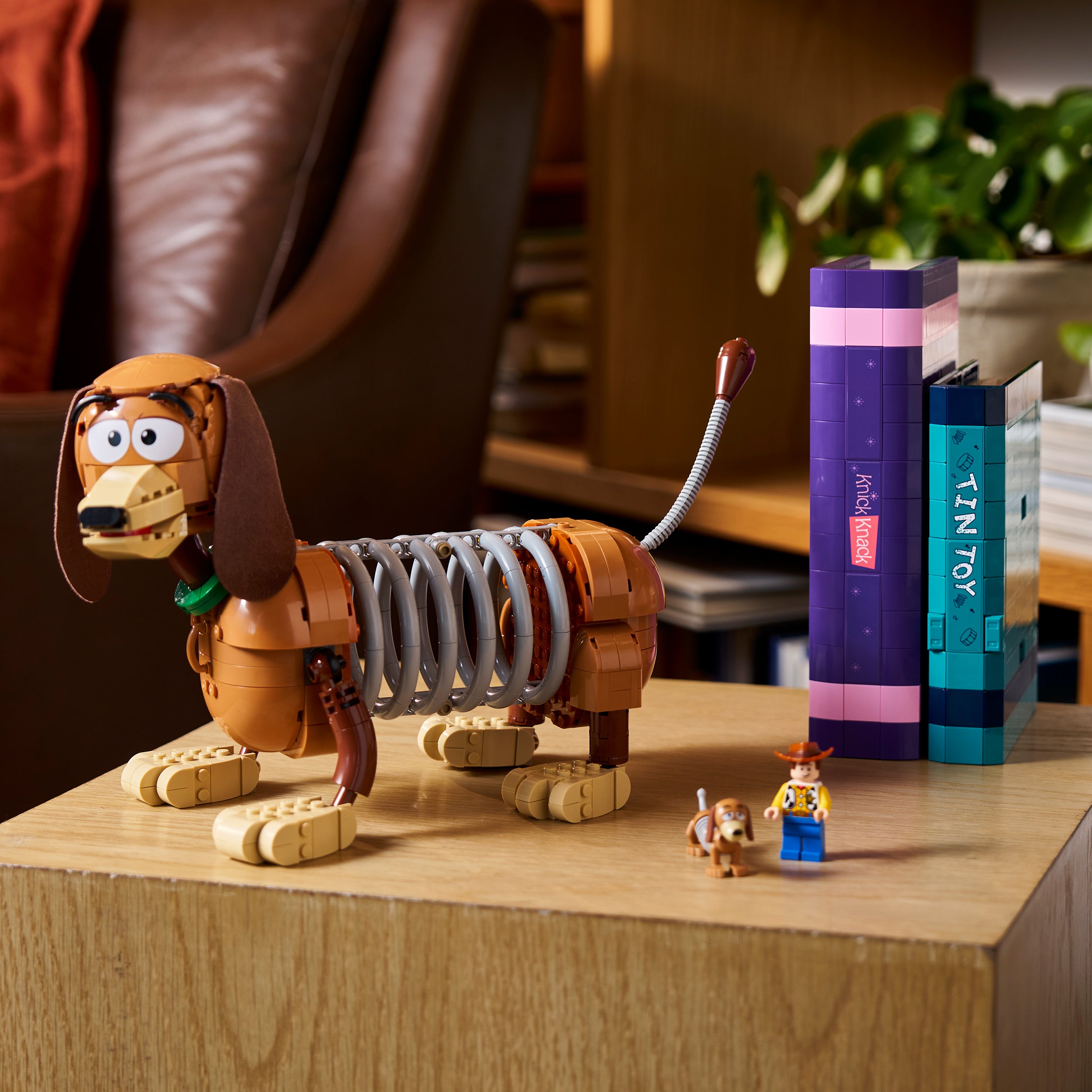 LEGO® 43301 Toy Story Slinky Dog Bookends