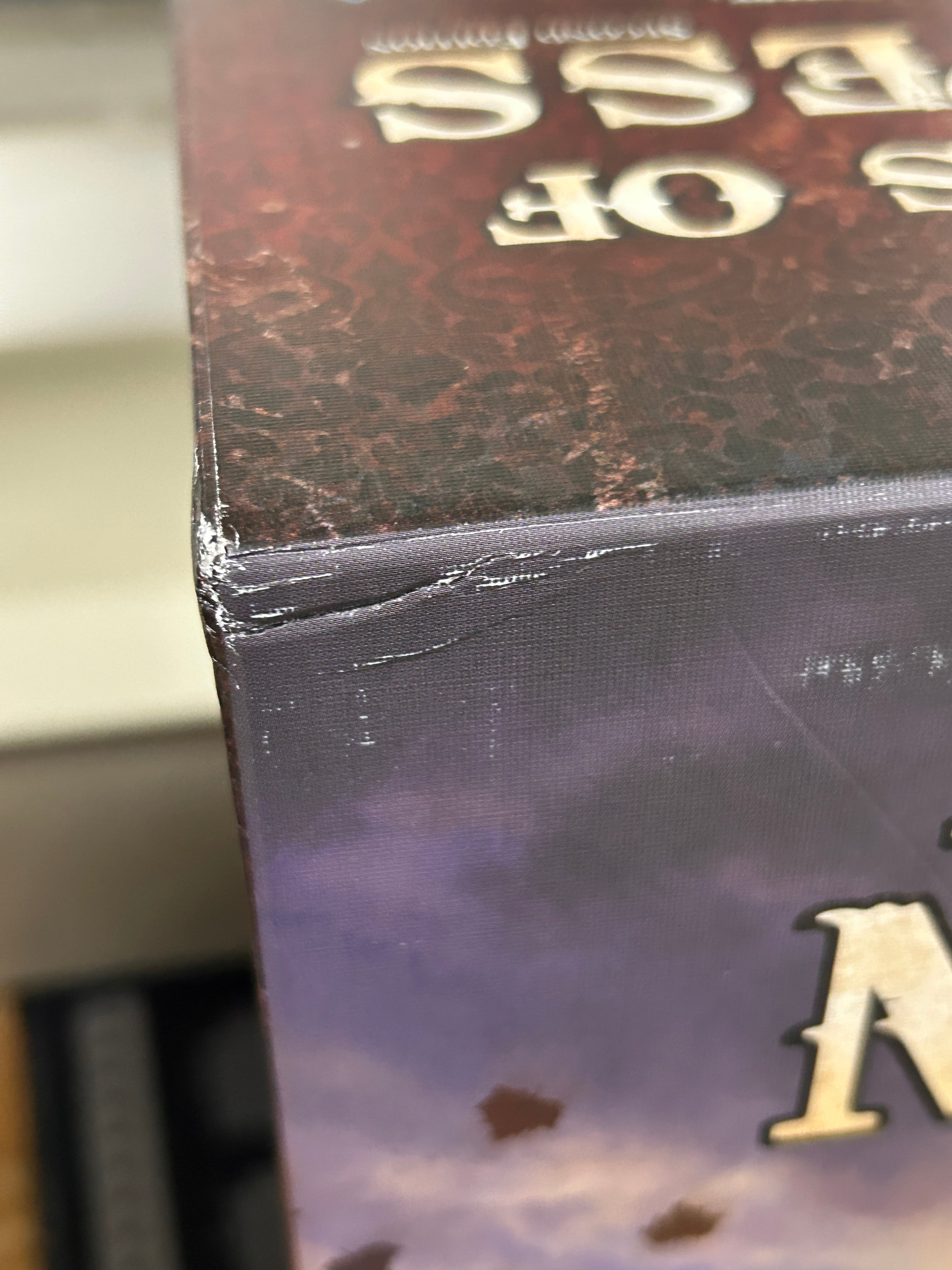 Mansions of Madness (Damaged)