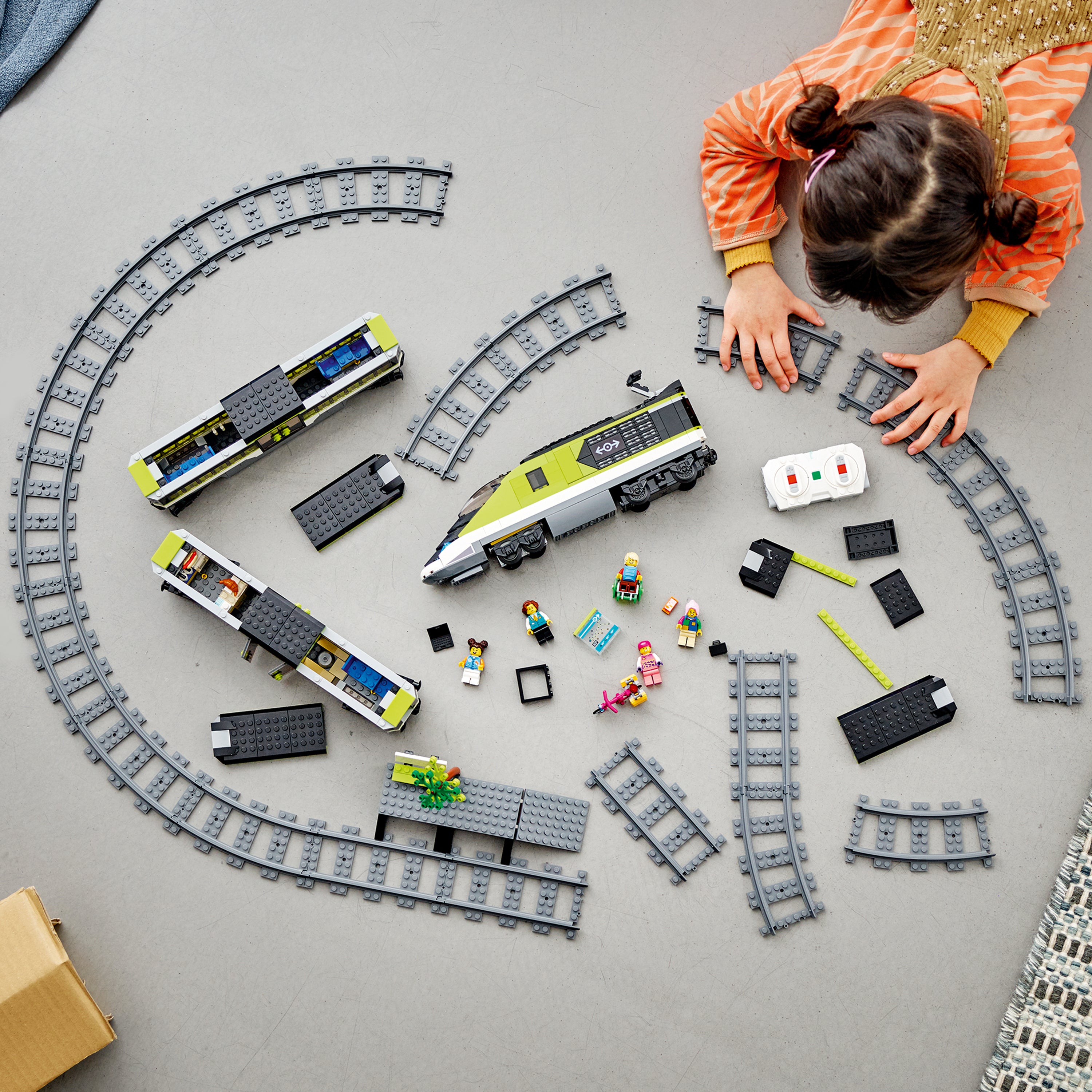 LEGO® 60337 Express Passenger Train