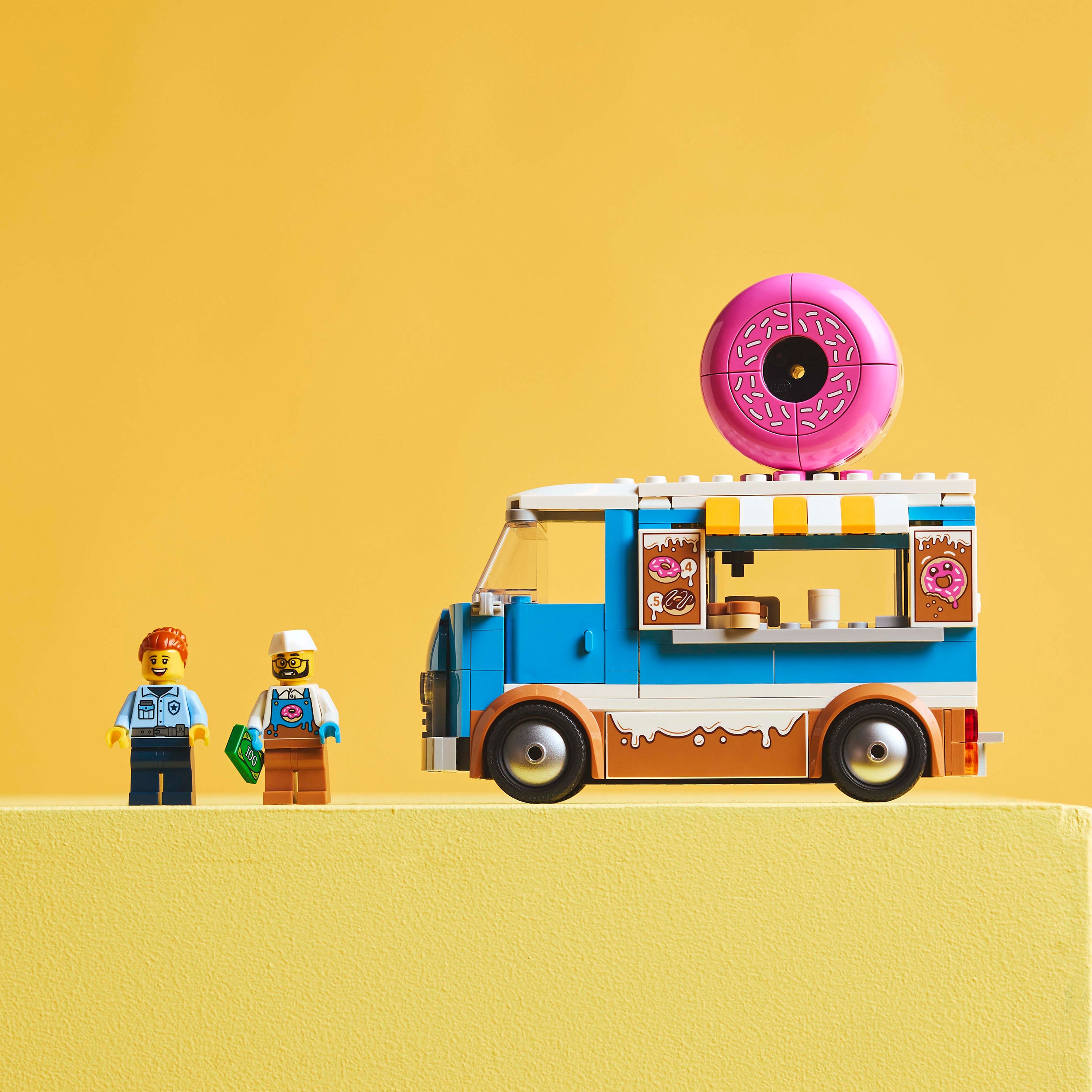 LEGO® 60452 Doughnut Truck