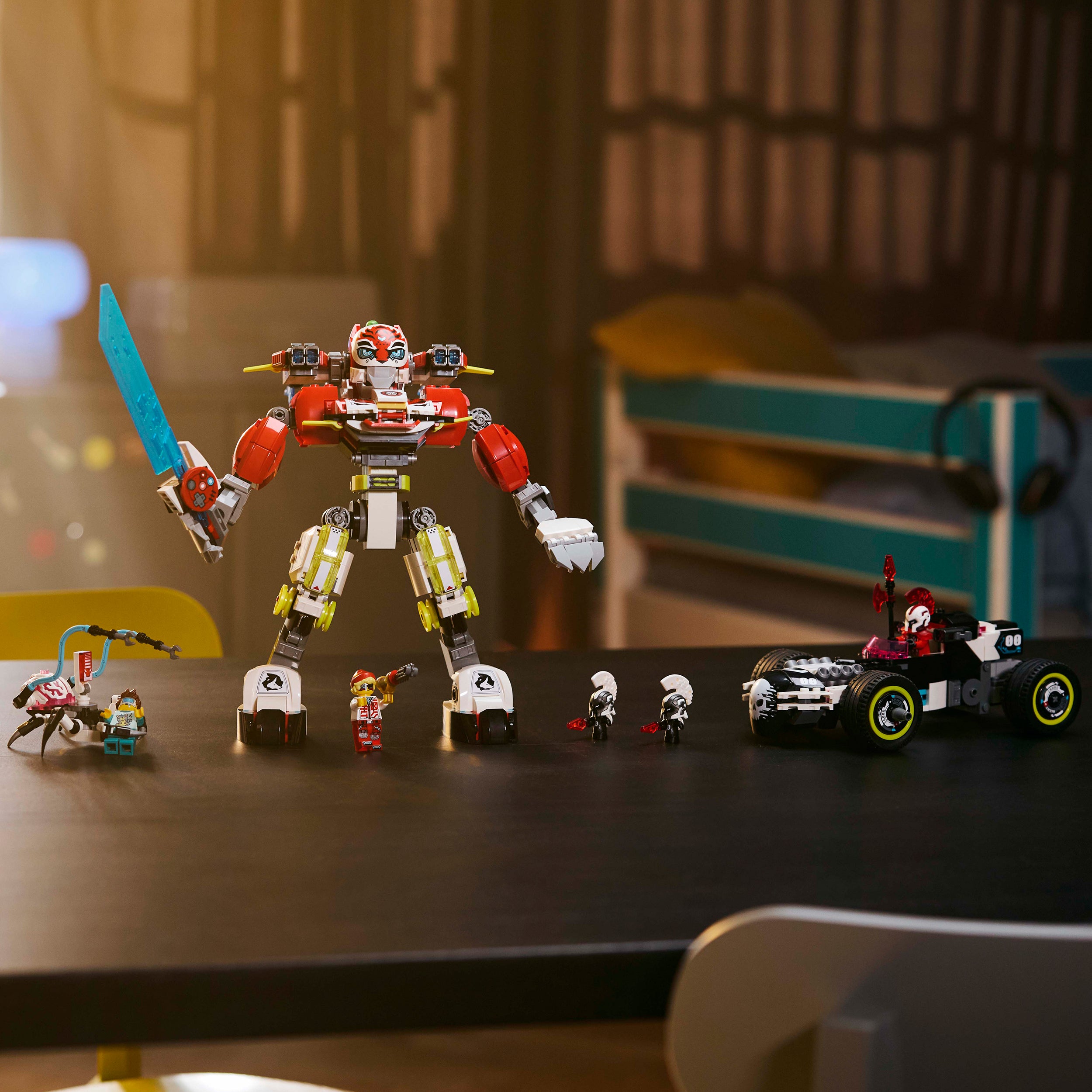 LEGO® 71497 Cooper's Tiger Mech & Zero's Hot Rod Car