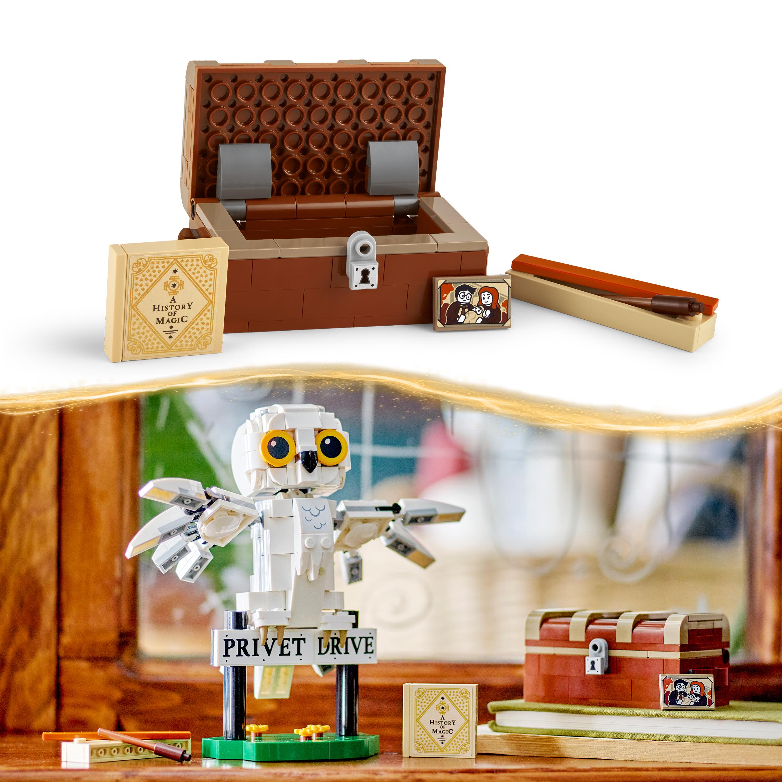 LEGO® 76425 Hedwig™ at 4 Privet Drive