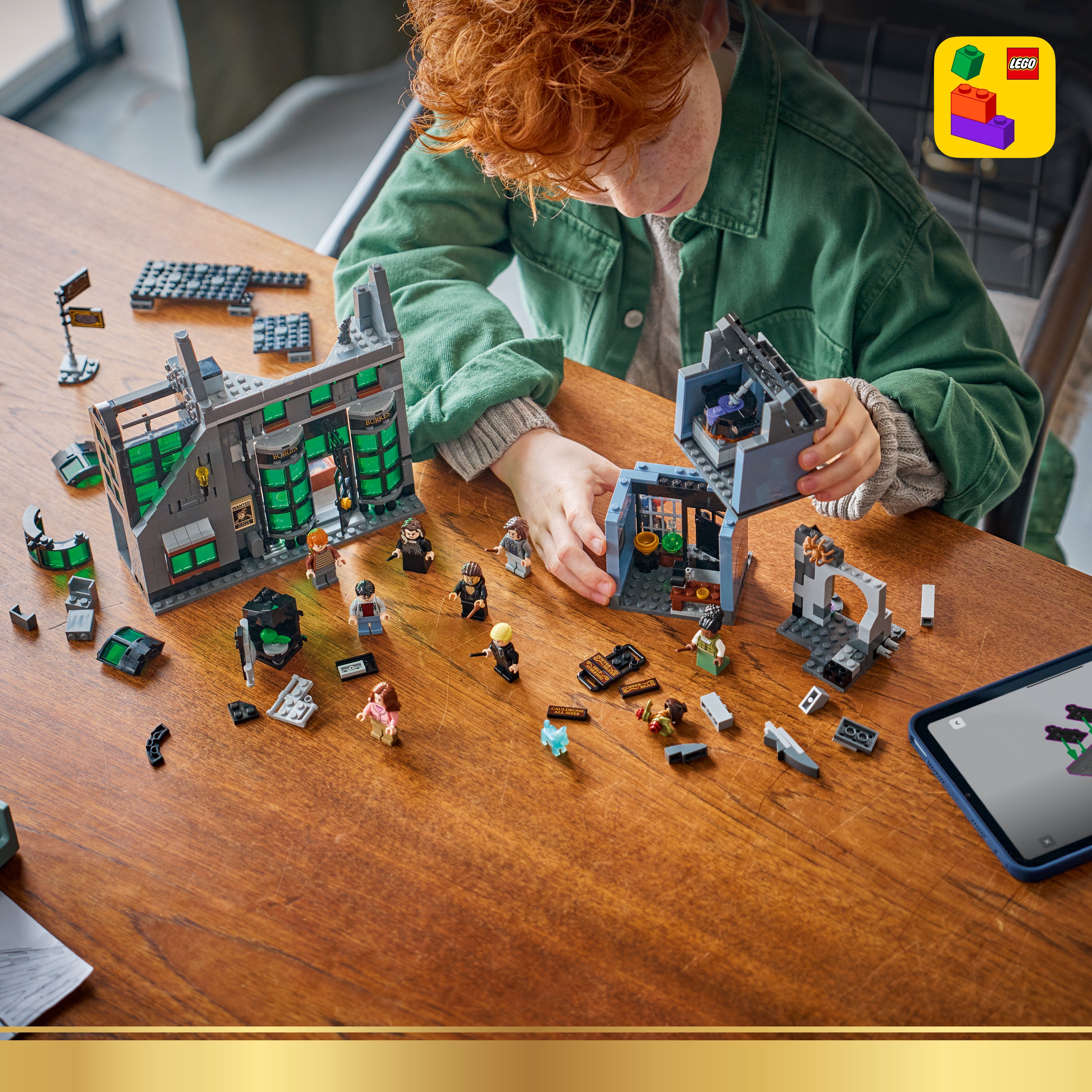 LEGO® 76471 Knockturn Alley™ Wizarding Shops