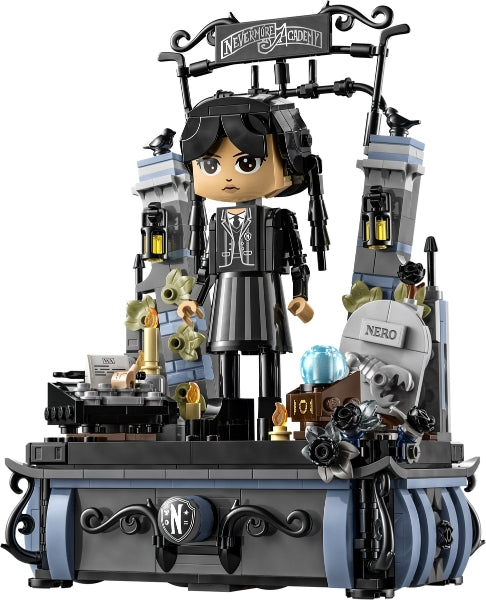 Wednesday Addams Figure (76780)