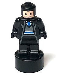 Ravenclaw Student Statuette / Trophy #1, Black Hair, Light Nougat Face (90398pb033)
