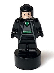 Slytherin Student Statuette / Trophy #3, Light Nougat Face (90398pb038)