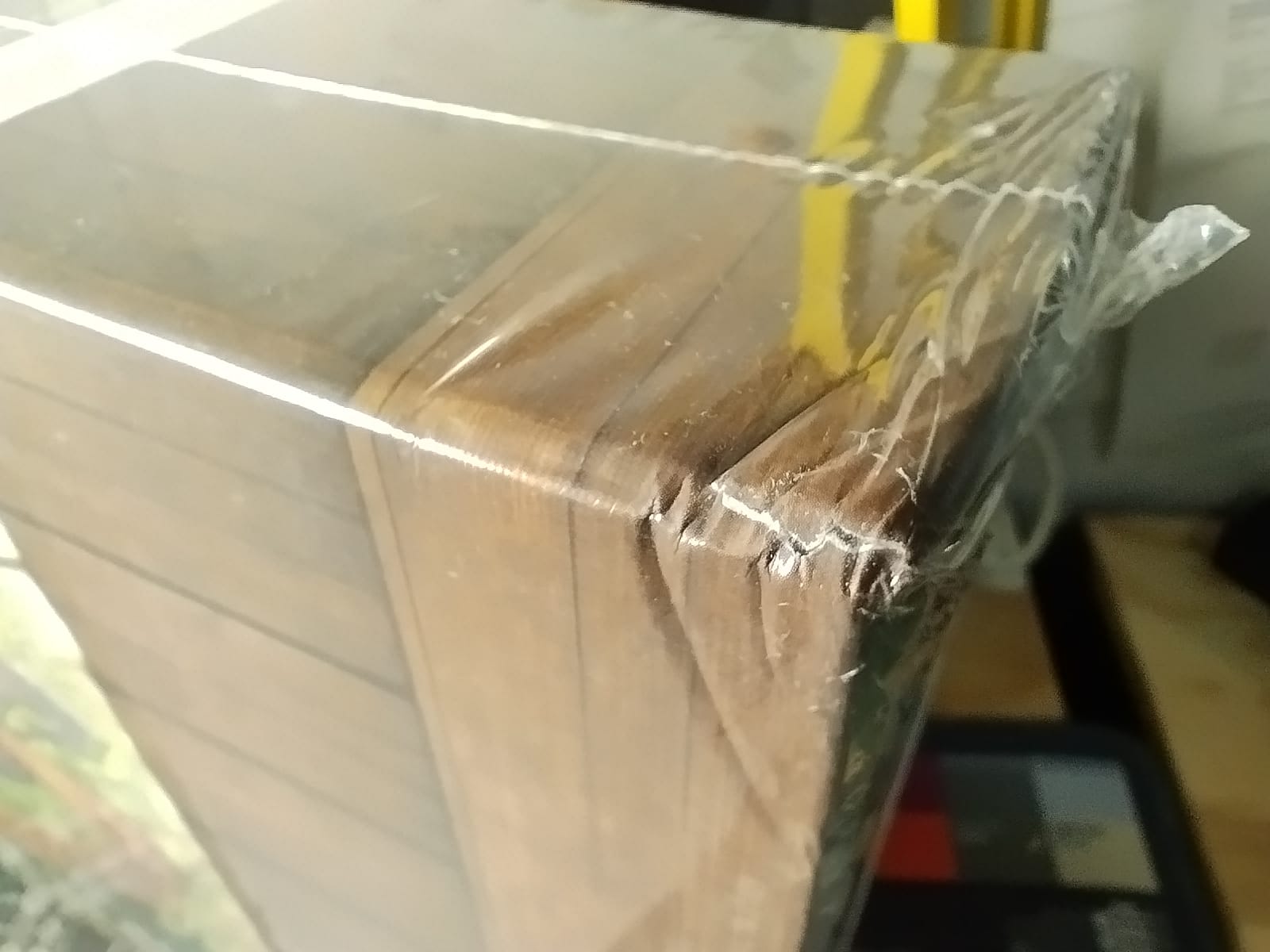 Coffee Traders (Damaged)