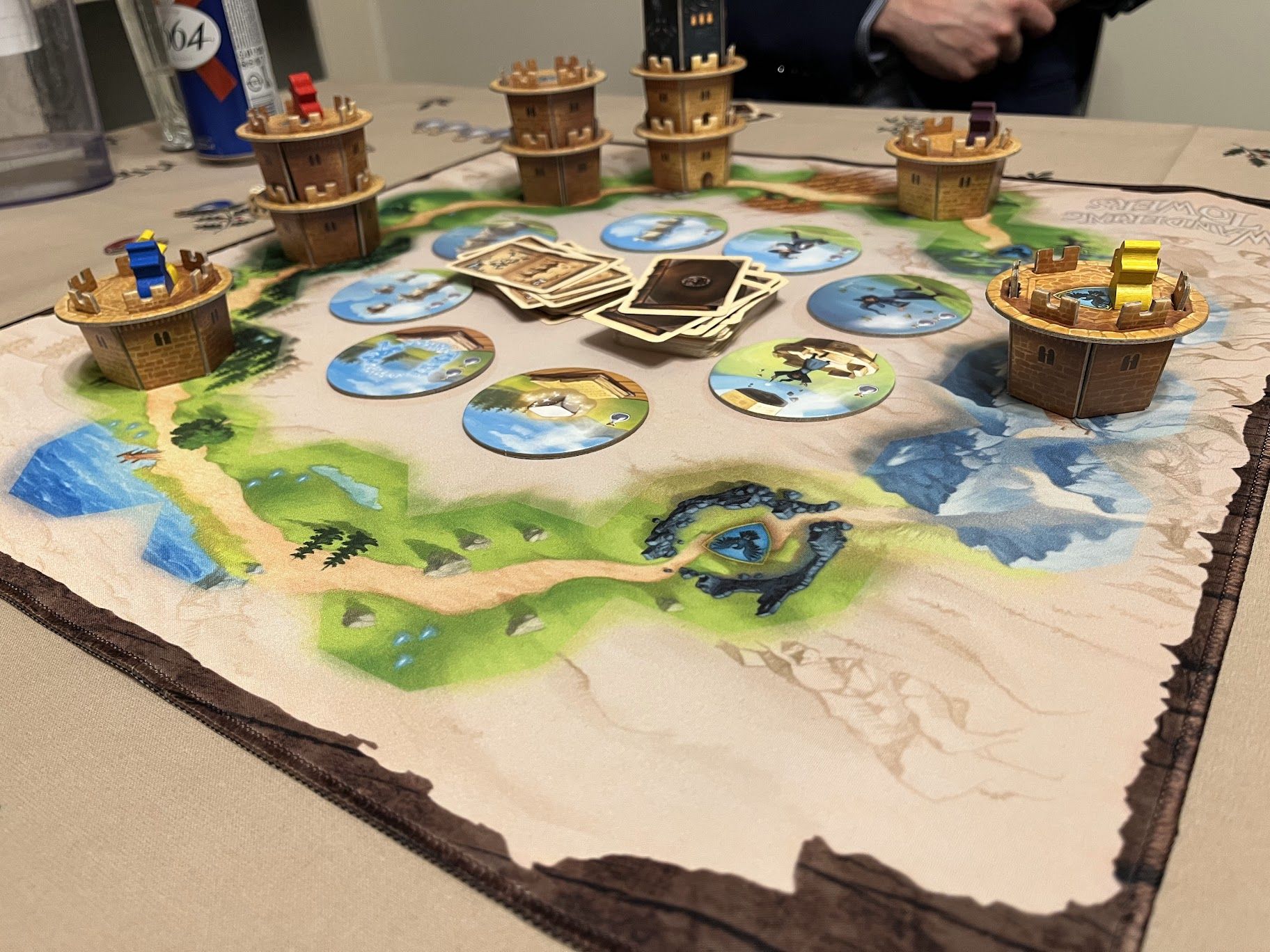 Box cover for Wondering Towers Playmat